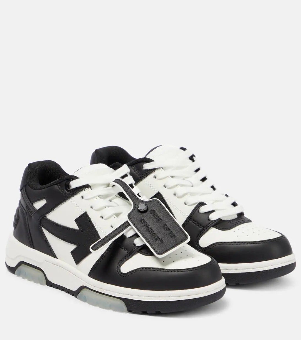 OFF-WHITE